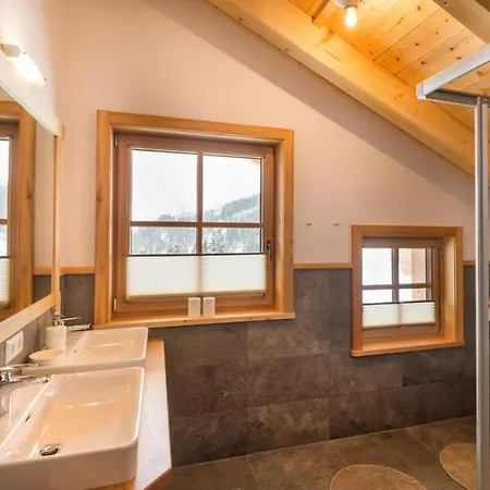 度假居 Prenner Alm 恩斯塔尔豪斯